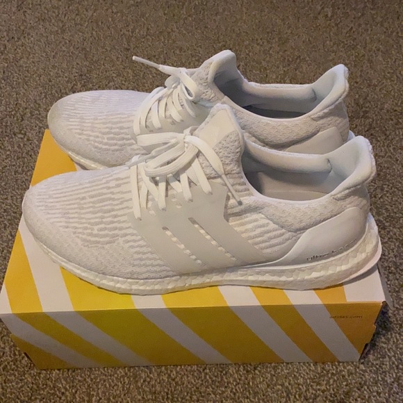 UltraBOOST triple white - Picture 3 of 11